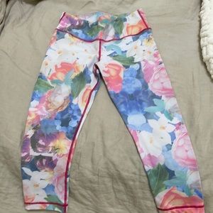 VMMA cropped mid calf floral print
